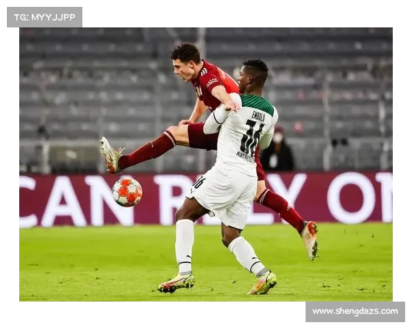 德甲赛场惊现大冷门 强队纷纷失意底层球队逆袭成亮点 德甲赛场惊现大冷门 强队纷纷失意底层球队逆袭成亮点