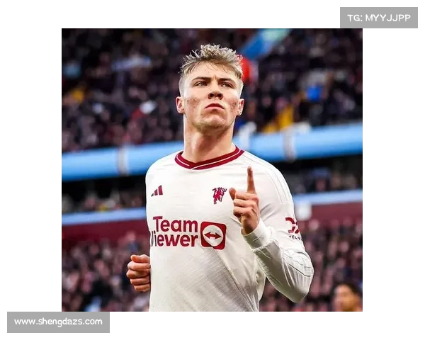 罗马诺:霍伊伦租借费600万欧加4500万欧买断 球员不愿离开 罗马诺:霍伊伦租借费600万欧加4500万欧买断 球员不愿离开