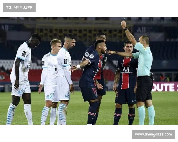 法甲红牌频发现象分析及其对比赛公平性的影响探讨