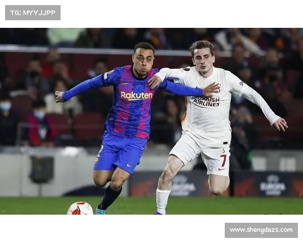 英超战术核心解析：如何通过进攻组织与防守布局主导比赛走势